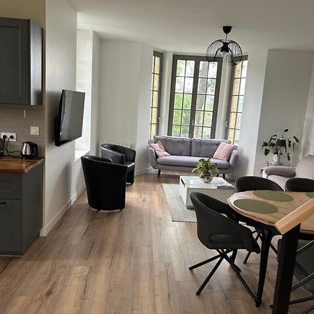 Maison Independante La Quietas Sur Les Hauteurs De Sedan Buitenkant foto