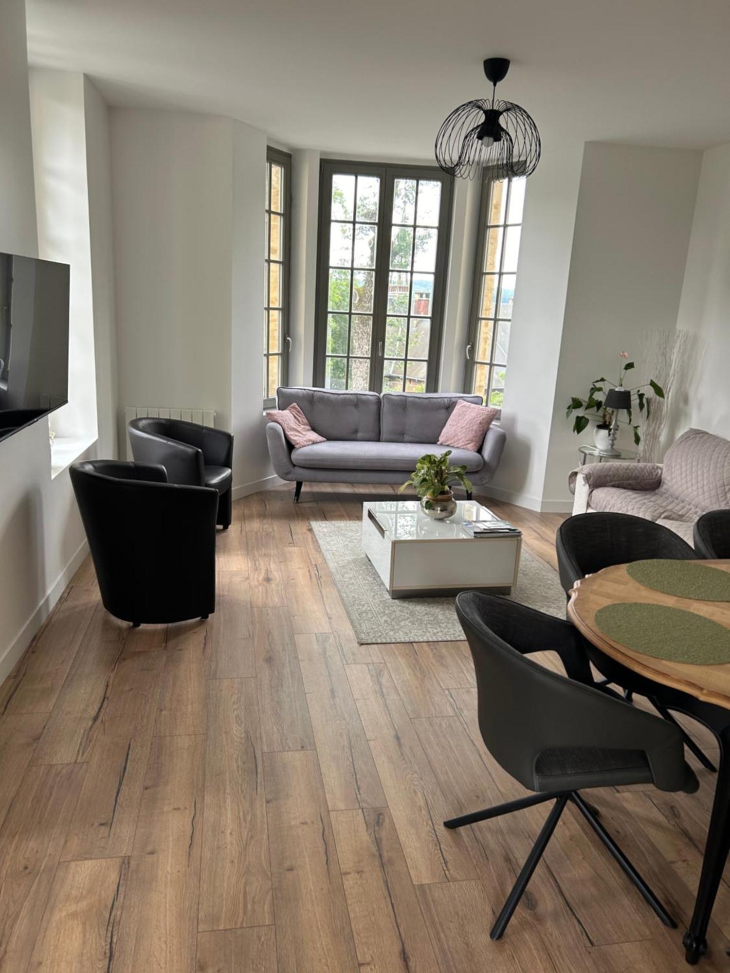 Maison Independante La Quietas Sur Les Hauteurs De Sedan Buitenkant foto